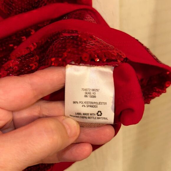 Covington MP Vibrant Red Sequined Diagonal Stripes Sleeveless Tank Top - Picture 8 of 9